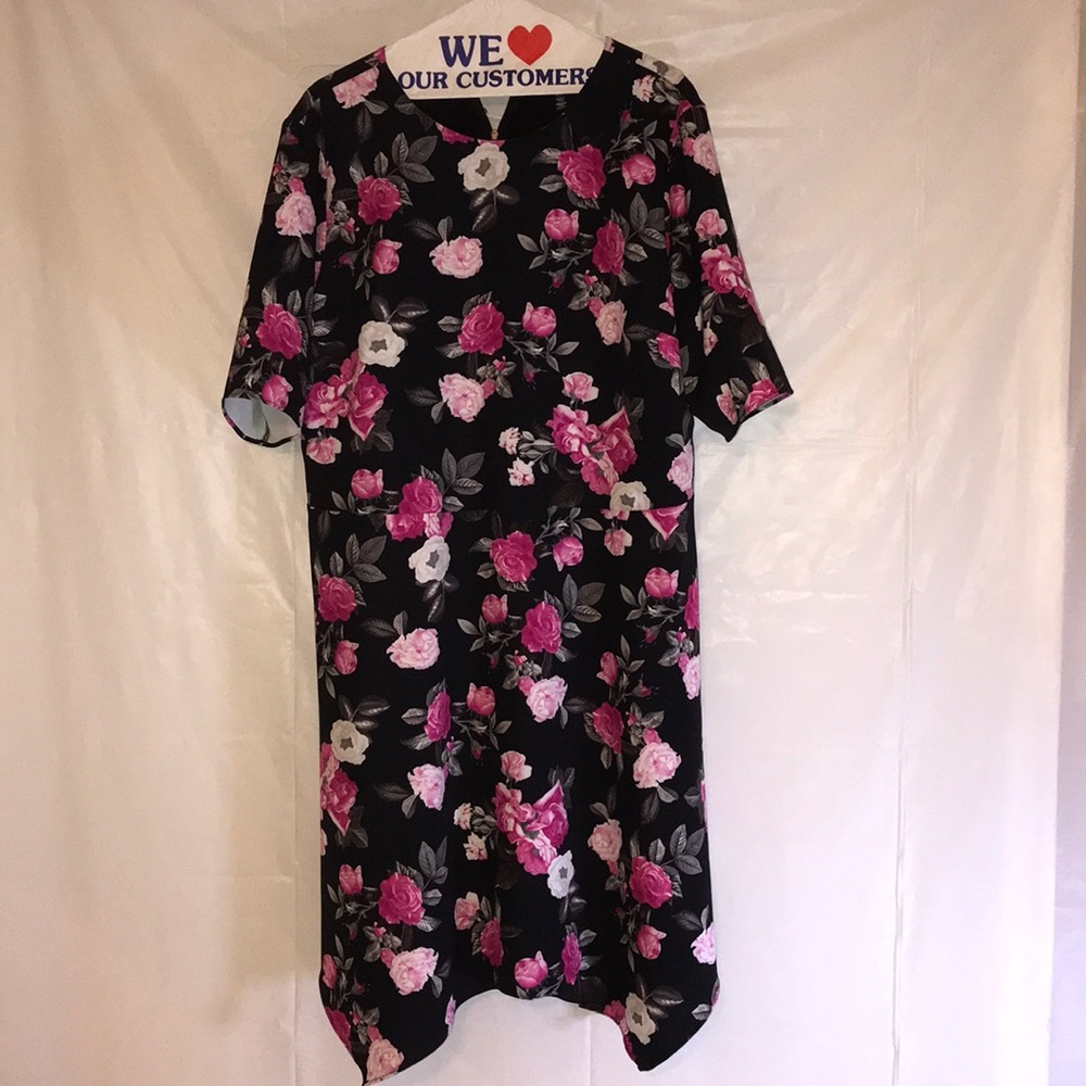 Sz xl, Short Sleeve Dress by Ellen Tracy